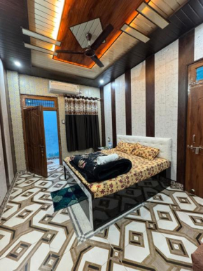 Ram Lalla Guest House